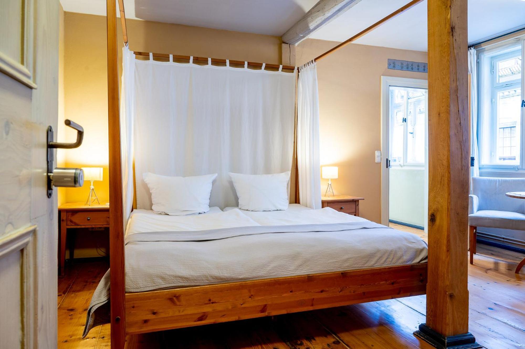 Hotel Am Hoken Кведлинбург Экстерьер фото